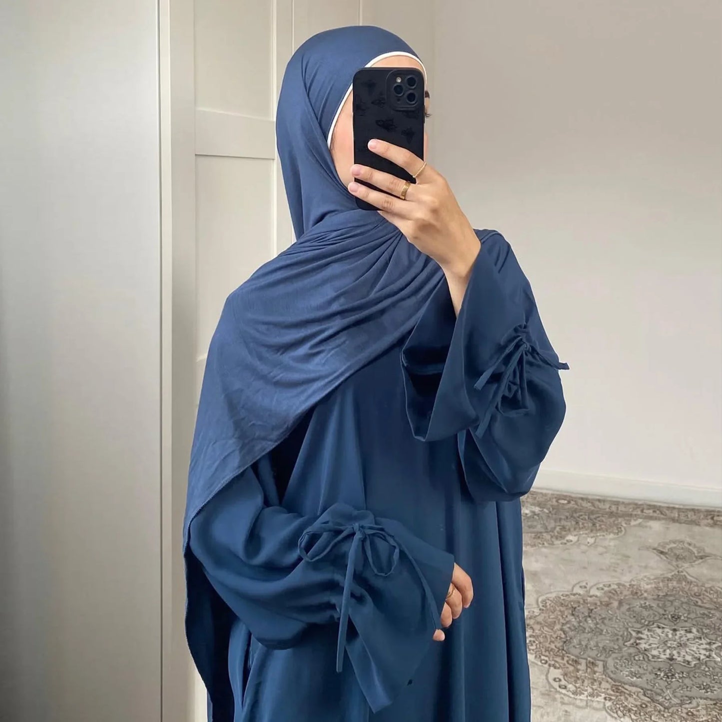 Bow Lace-Up Abaya Kaftan – Elegant Muslim Eid Maxi Dress 2026