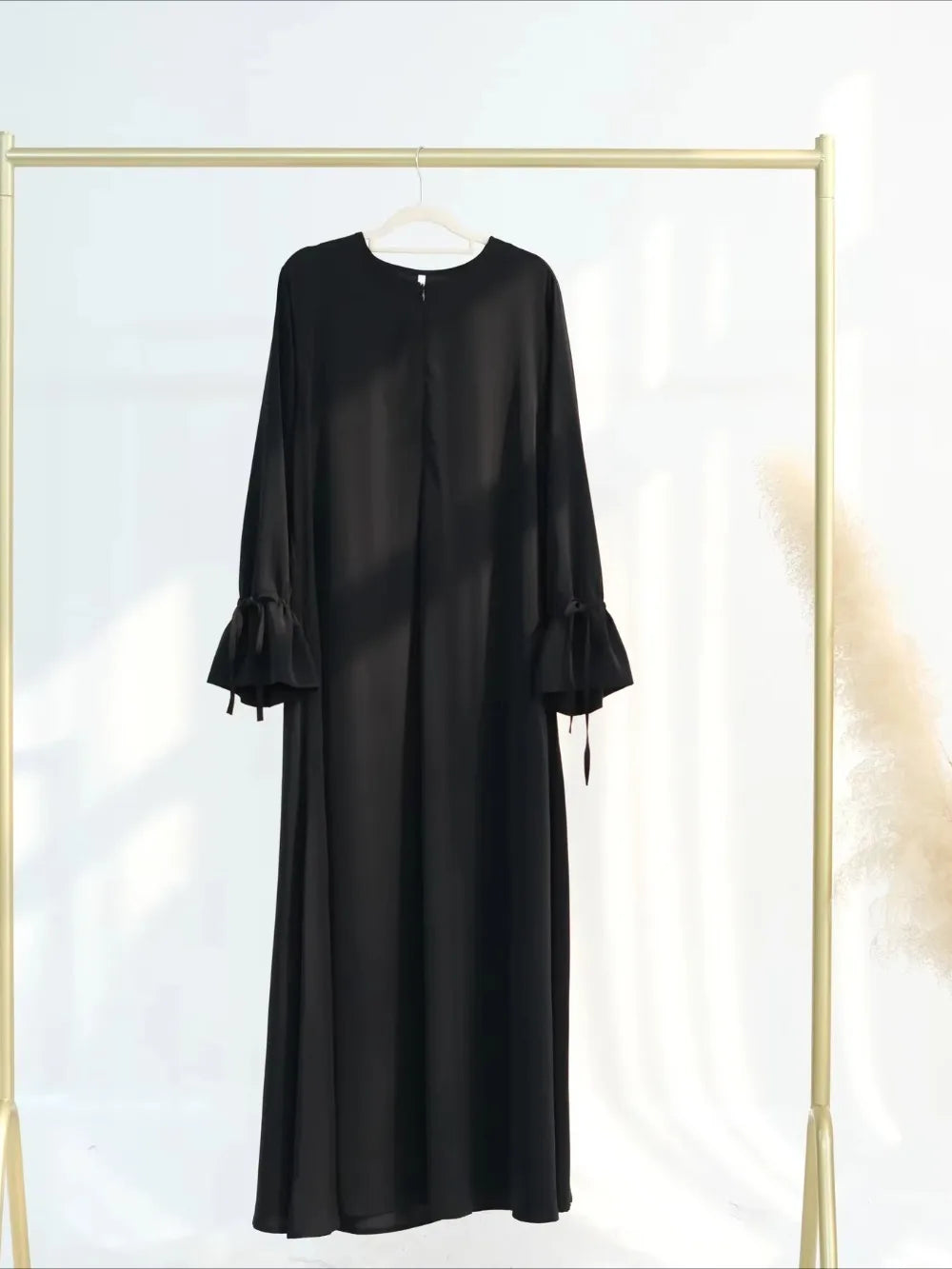 Bow Lace-Up Abaya Kaftan – Elegant Muslim Eid Maxi Dress 2026
