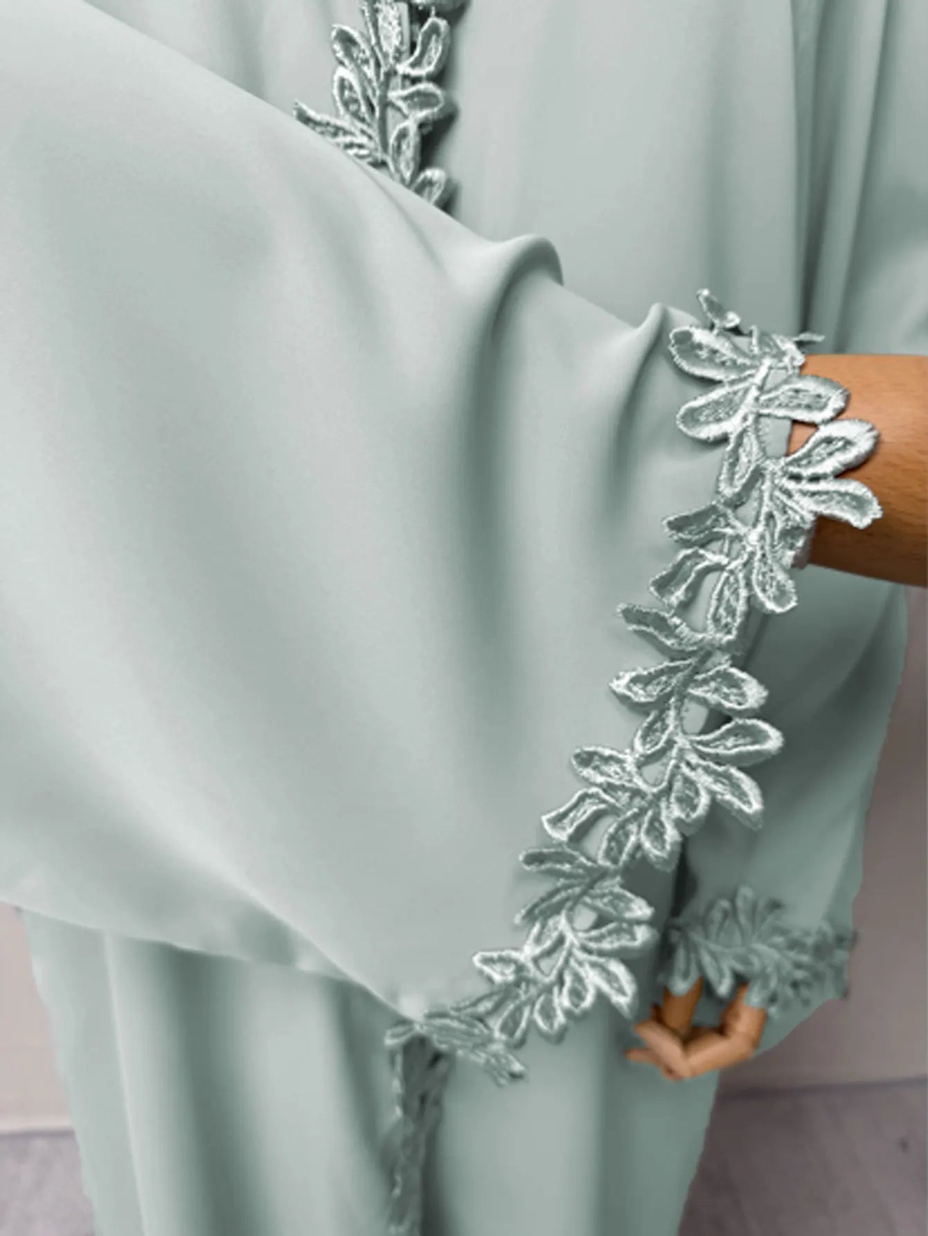 Abaya Beige Élégante Dubaï