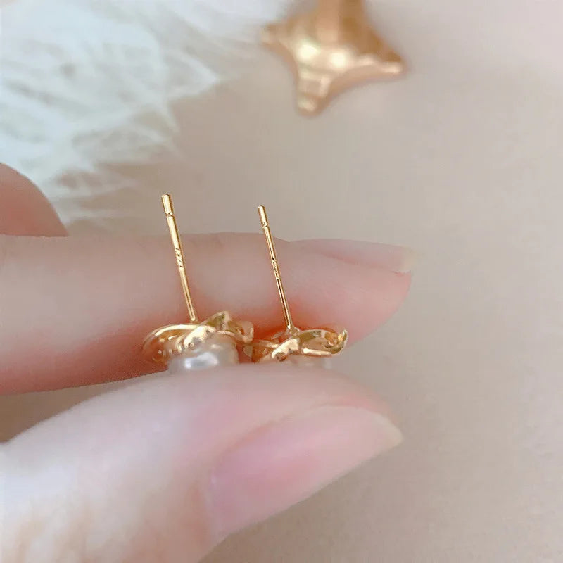14K Gold Zircon Pearl Twist Stud Earrings – Luxury Women’s Jewelry