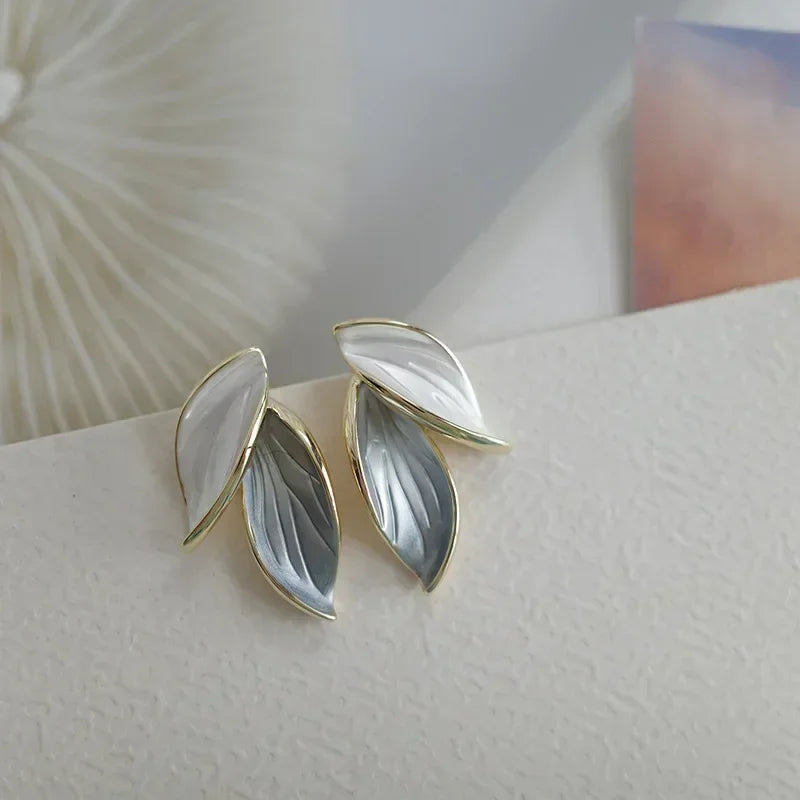 Korean Grey Leaf Metal Stud Earrings – Trendy Women’s Fashion Jewelry