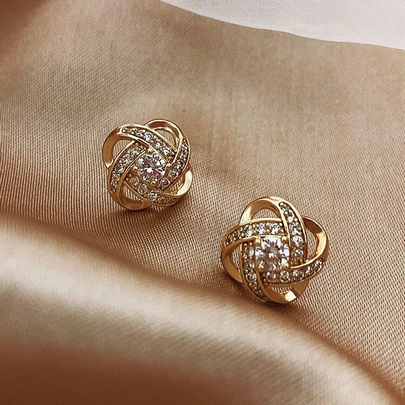 14K Gold Zircon Pearl Twist Stud Earrings – Luxury Women’s Jewelry