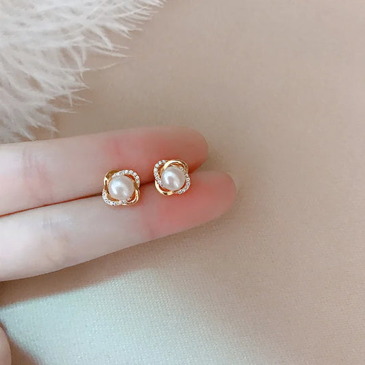 14K Gold Zircon Pearl Twist Stud Earrings – Luxury Women’s Jewelry
