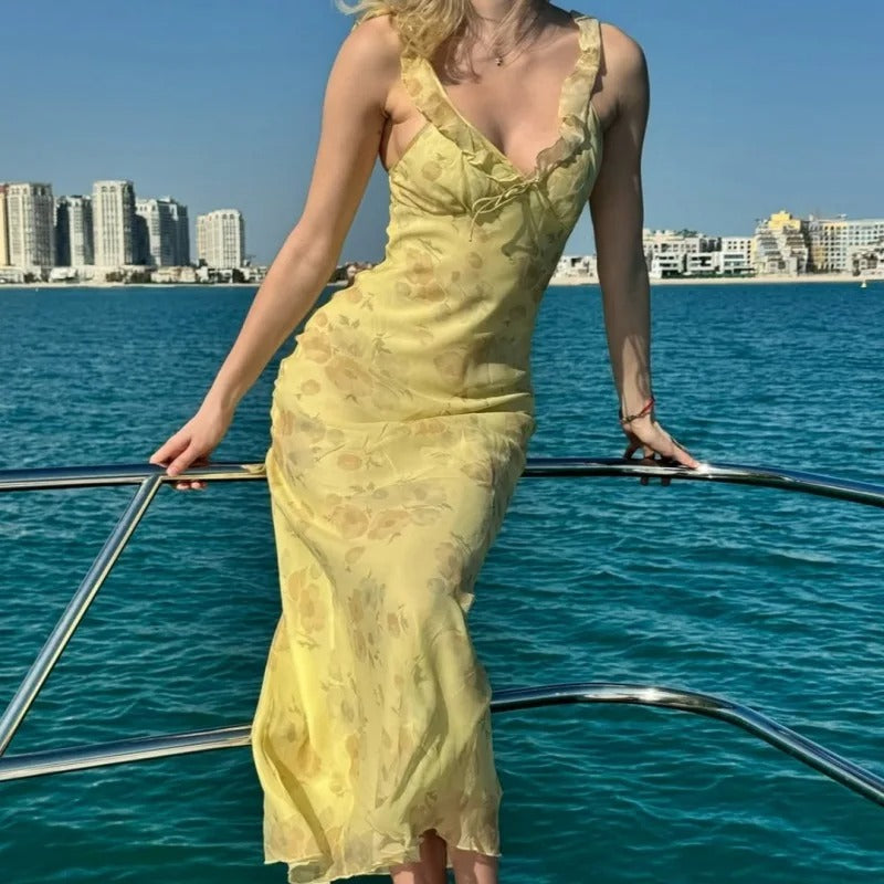Robe Maxi Fleurie Décolleté Plongeant – Esprit Estival et Charme Féminin